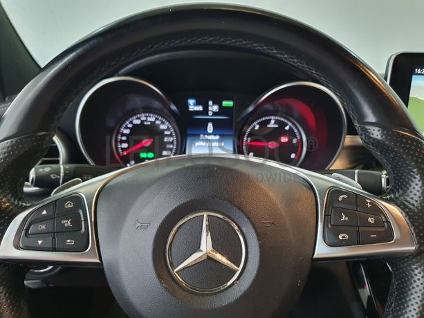 Mercedes-Benz C300 Hybrid · Ano 2015 50-PO-32