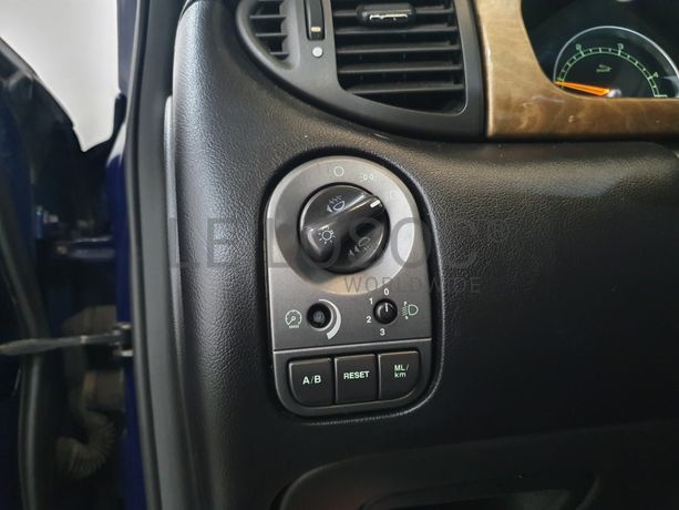 Jaguar X-Type Sedan · Ano 2004