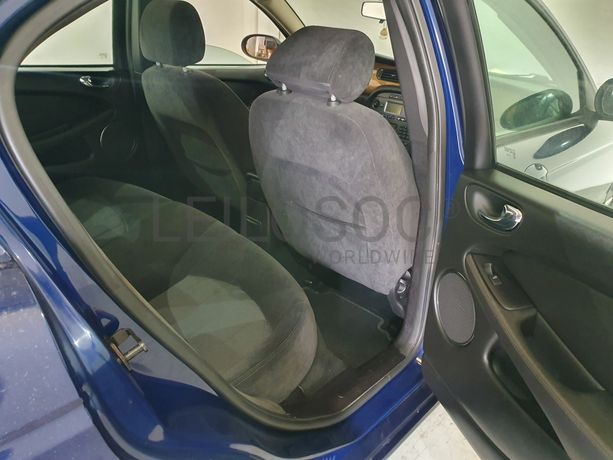 Jaguar X-Type Sedan · Ano 2004