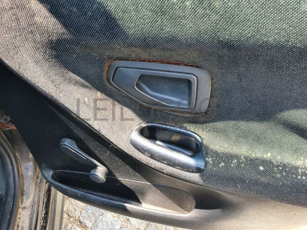 Peugeot 306 · Ano 2001