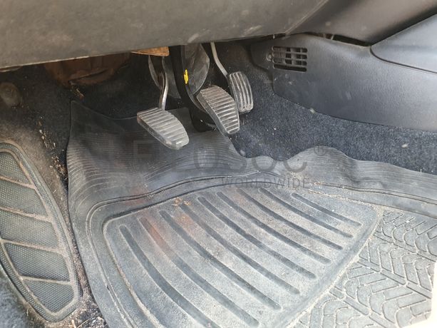 Peugeot 306 · Ano 2001