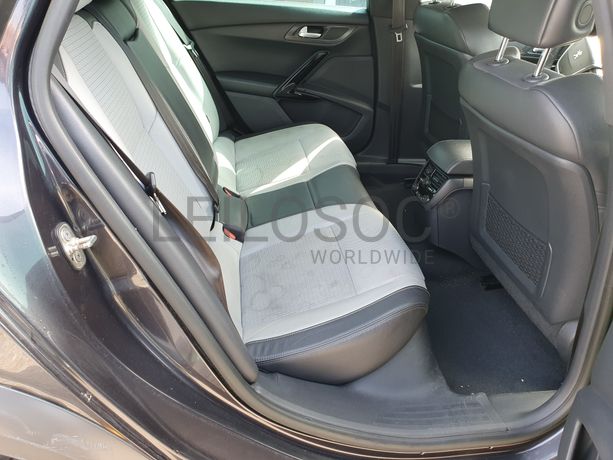 Peugeot 508 Hybrid · Ano 2012