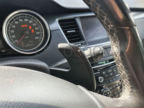 Peugeot 508 Hybrid · Ano 2012