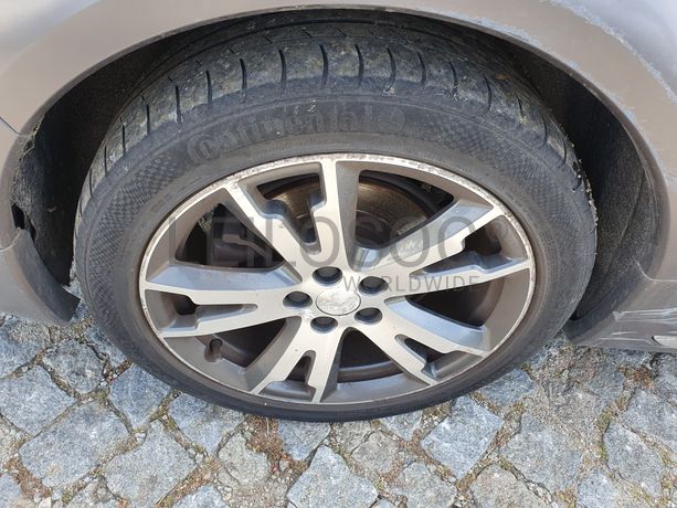 Peugeot 508 Hybrid · Ano 2012