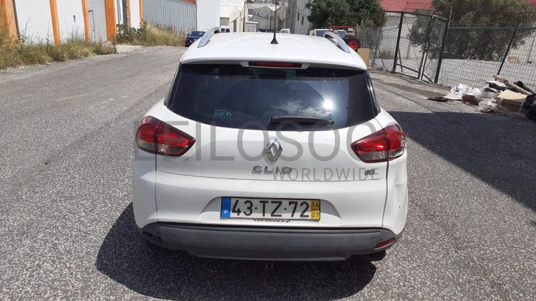 Renault Clio 1.5 DCI · Ano 2014