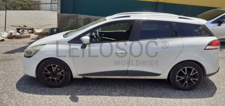 Renault Clio 1.5 DCI · Ano 2014