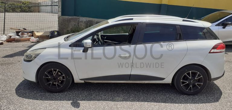 Renault Clio 1.5 DCI · Ano 2014