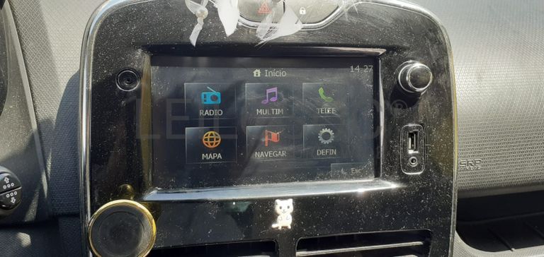 Renault Clio 1.5 DCI · Ano 2014