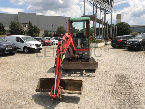 Mini Giratória Volvo ECR 25D · Ano 2014