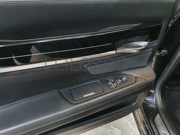 BMW 740D · Ano 2010