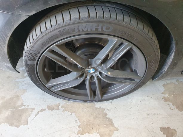 BMW 740D · Ano 2010