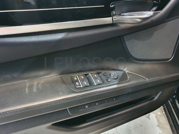 BMW 740D · Ano 2010