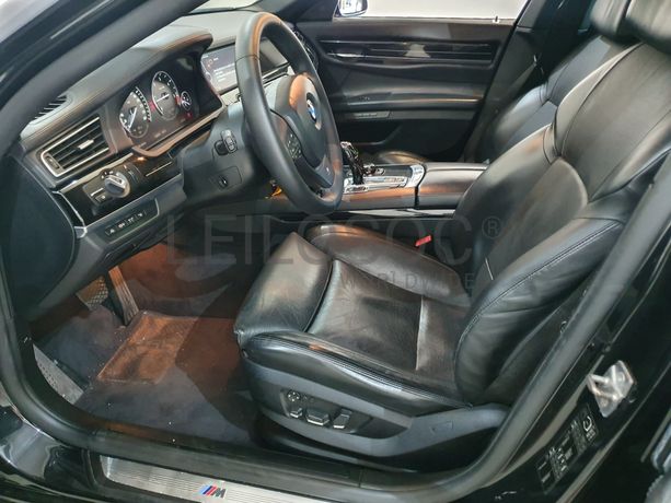 BMW 740D · Ano 2010