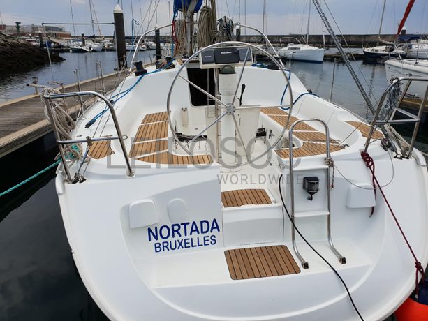 Veleiro de cruzeiro "Jeanneau Sun Fast 37"