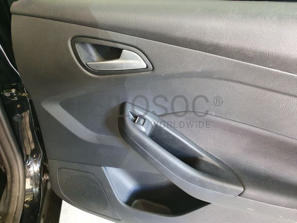 Ford Focus 1.0 · Ano 2017