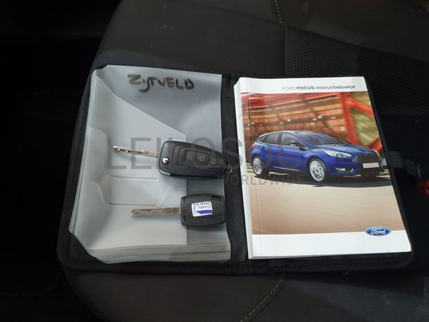 Ford Focus 1.0 · Ano 2017