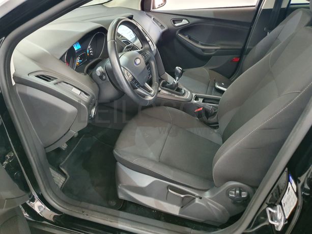 Ford Focus 1.0 · Ano 2017