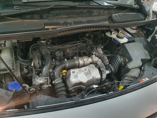 Ford Transit Connect 1.6 TDCI · Ano 2015