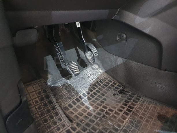 Ford Transit Connect 1.6 TDCI · Ano 2015