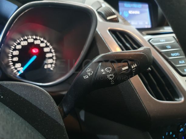 Ford Transit Connect 1.6 TDCI · Ano 2015