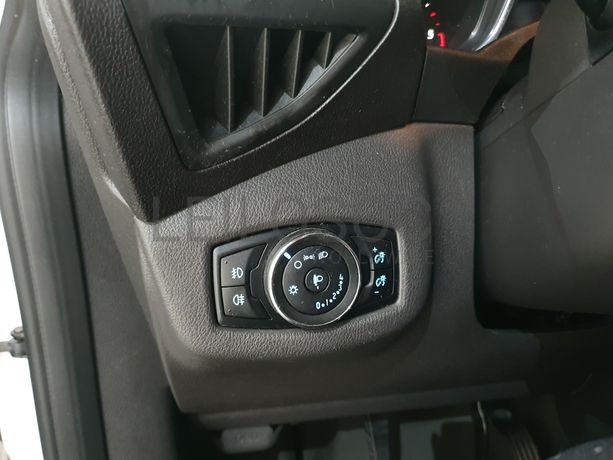 Ford Transit Connect 1.6 TDCI · Ano 2015