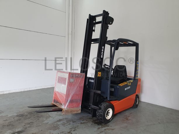 Empilhador Elétrico Boss · Ano 2005