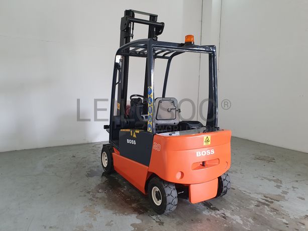 Empilhador Elétrico Boss · Ano 2005