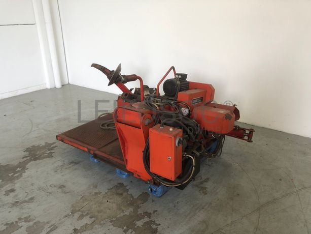 Máquina Desmontar Pneus