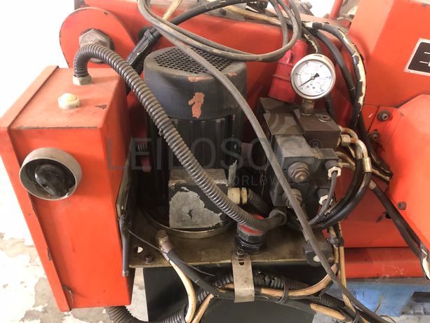 Máquina Desmontar Pneus