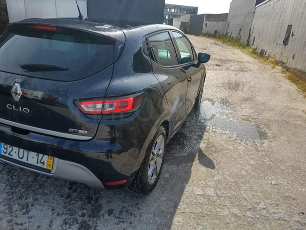 Renault Clio · Ano 2018 92-UT-14