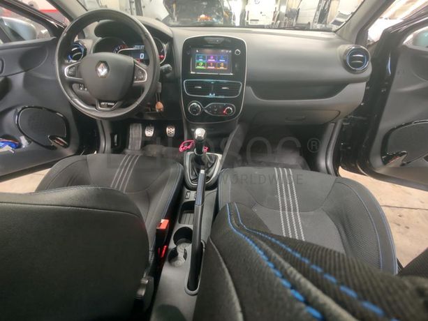 Renault Clio · Ano 2018 92-UT-14