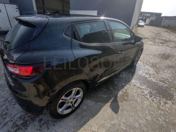 Renault Clio · Ano 2018 92-UT-14