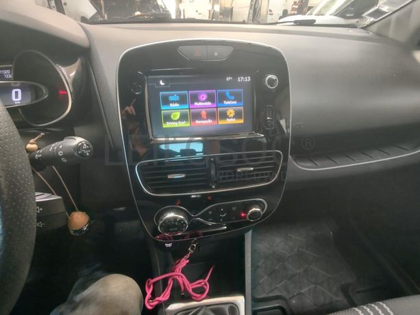 Renault Clio · Ano 2018 92-UT-14