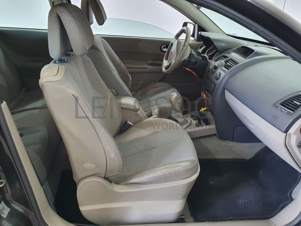 Renault Mégane · Ano 2003