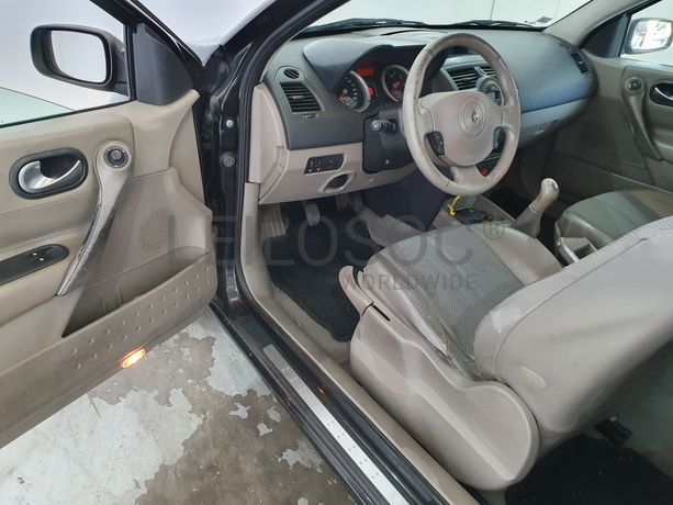 Renault Mégane · Ano 2003