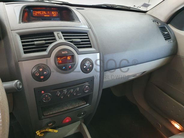Renault Mégane · Ano 2003