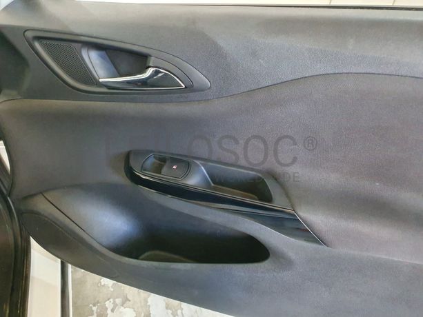 Opel Corsa · Ano 2016