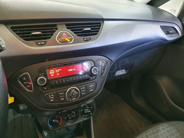 Opel Corsa · Ano 2016