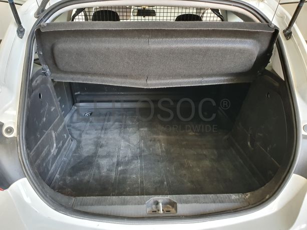 Opel Corsa · Ano 2016