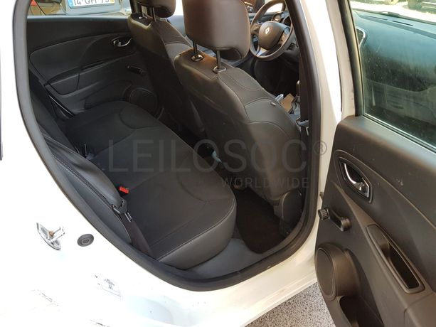 Renault Clio Break 1.5 DCI · Ano 2014