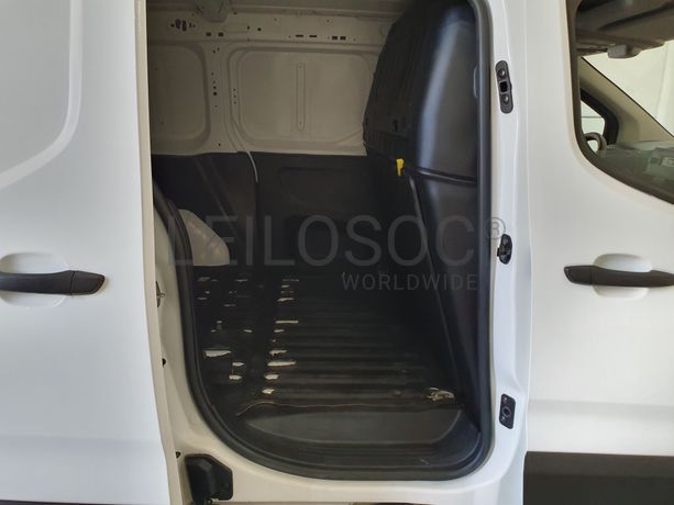 Opel Combo · Ano 2020