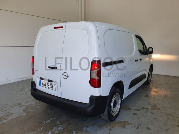 Opel Combo · Ano 2020