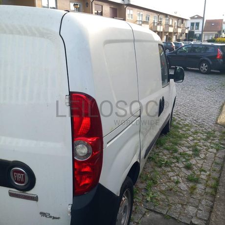 Artigo de Desporto · Equipamento Diverso · Veículo Ligeiro de Mercadorias