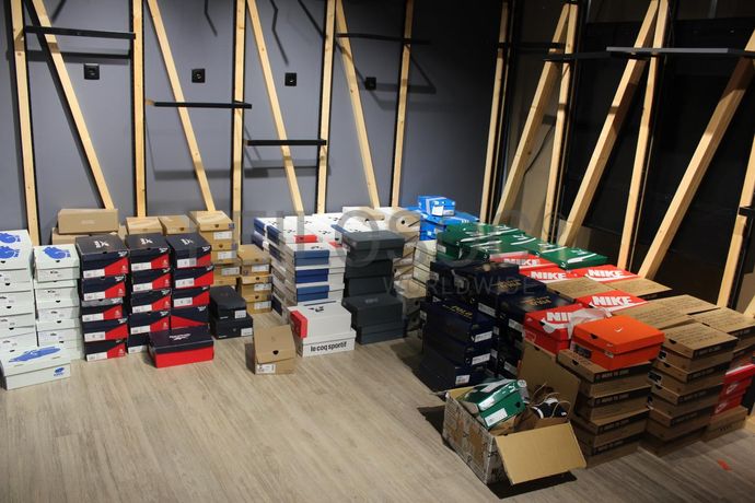 Artigo de Desporto · Equipamento Diverso · Veículo Ligeiro de Mercadorias