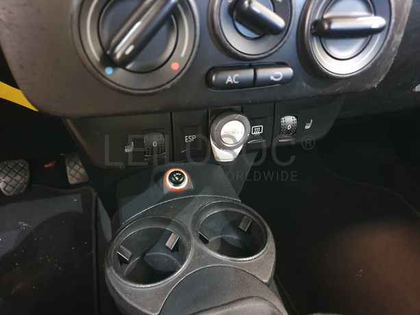 Volkswagen New Beetle Cabriolet 1.4 · Ano 2007