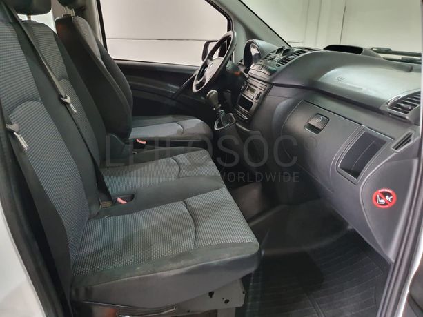 Mercedes-Benz Vito · Ano 2011