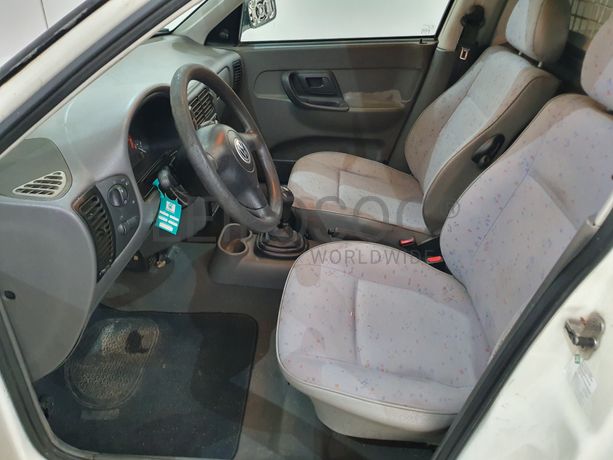 Volkswagen Caddy 1.9 SDI · Ano 2003