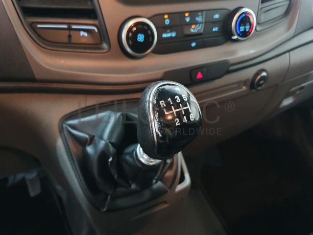 Ford Transit Custom · Ano 2019