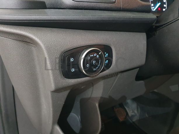 Ford Transit Custom · Ano 2019