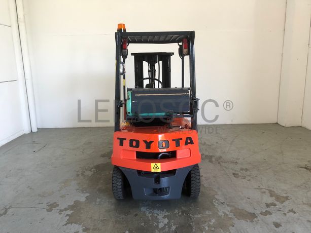 Empilhador Gás Toyota